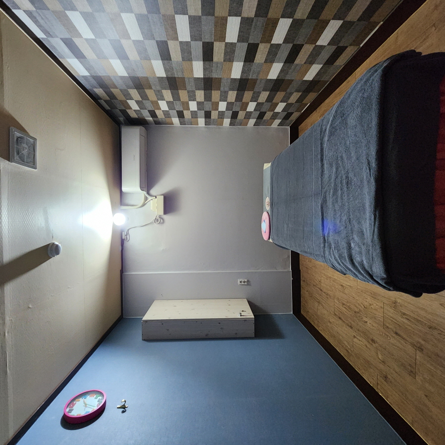 2000769928_RUerwXNo_74d062a09b3c6d617f37bd49c9c3becffd2eded1.jpg 이미지크게보기