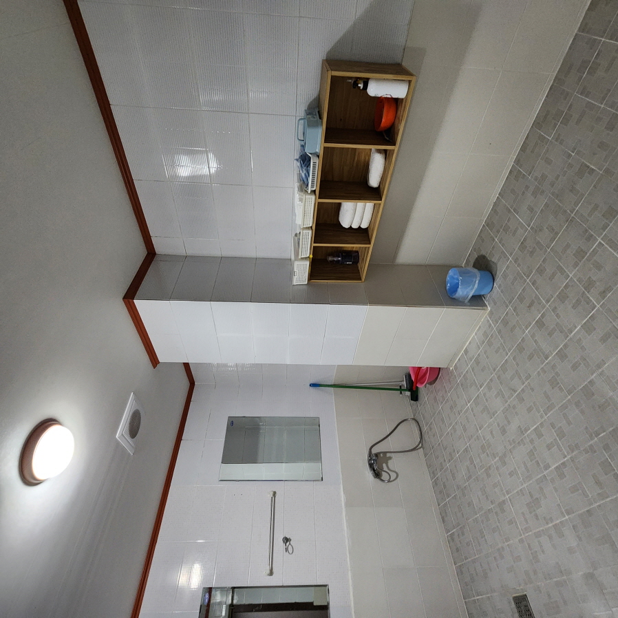 2000769928_YsTCJ2t6_c1928aa2ab9c83200bca0617a5e88518c646a894.jpg 이미지크게보기